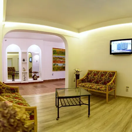 Albatros Отель 3*