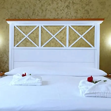 Albatros Hotel