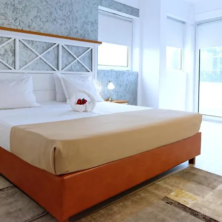 Albatros Hotel