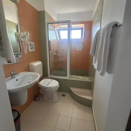 Albatros Hotel 3*