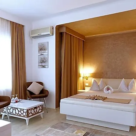 Hotel Albatros 3*